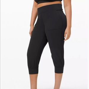 Lululemon Align Jogger Crop 23”